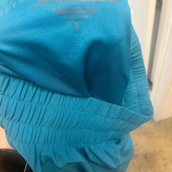 Athleta Blue Athletic Shorts Moisture-Wicking Performance - Picture 3 of 3